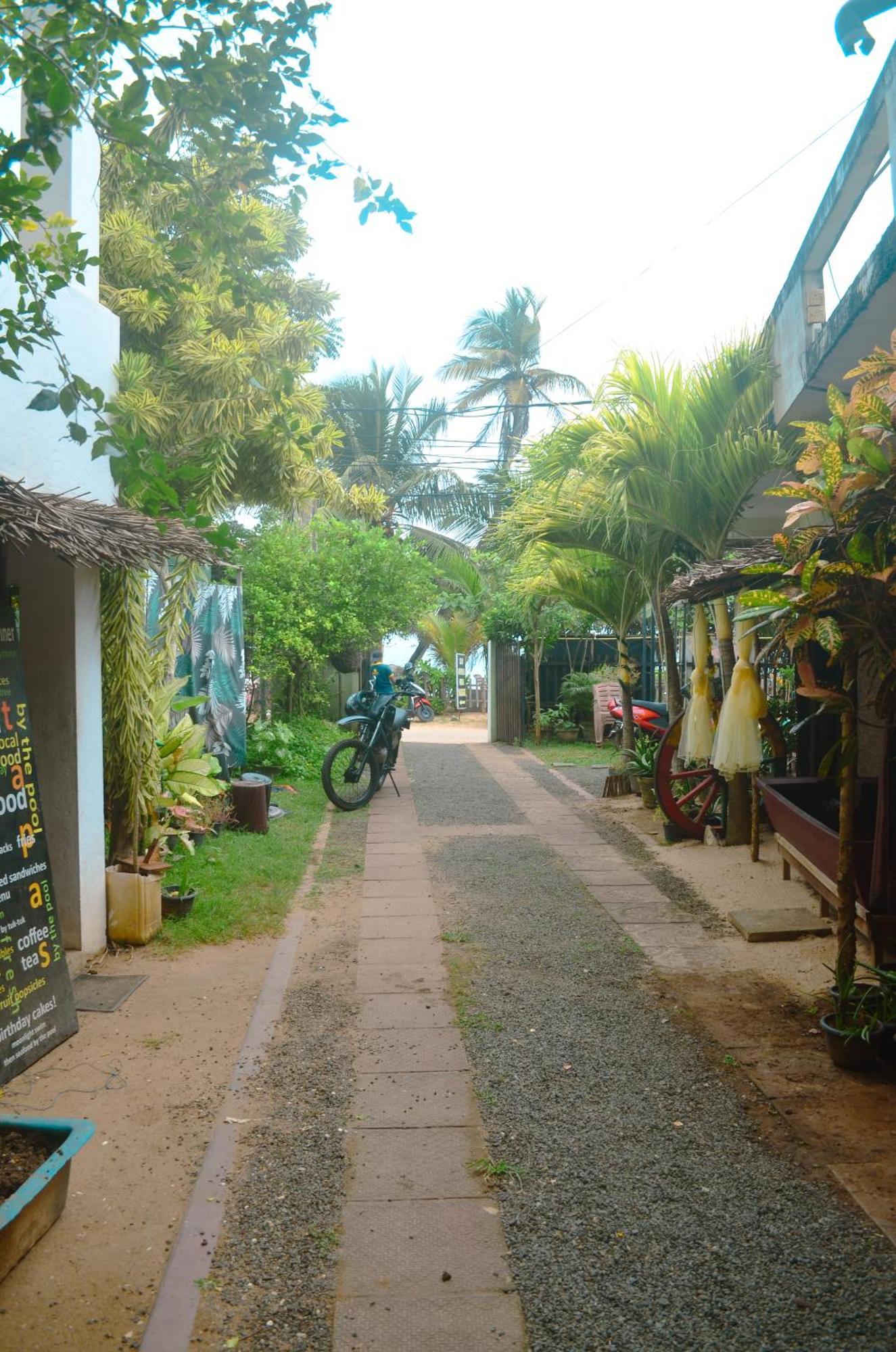 Glow Accommadation Tangalle Exterior photo